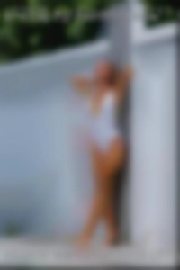 martinaMunnik197 free swingers CA