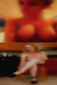 Christenebestine, the nude